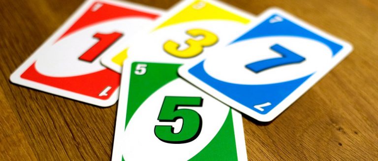 UNO: Was passiert nach einer  4? – like it is '93 // das Popkultur-Magazin